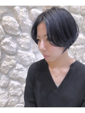 モアナ バイ ヘッドライト 沖縄東崎店(Moana by HEADLIGHT) Moana【東崎】#ネイビーカラー#ハンサムショート#センターパート