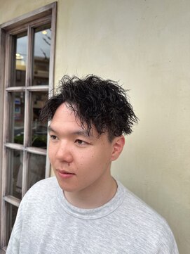 エイミーバイアフロート(amie by afloat) 【伊藤指名限定】刈り上げアップバング×ツイストスパイラル