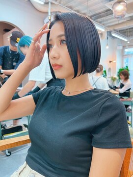 シビバイレボ(CIBI by revo) 地毛風カラー/ナチュラルレイヤーカット/ショートボブ[船橋]