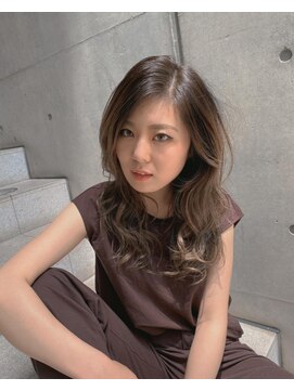 トゥエル バイ ディプティモイラ(tuelu by dipty MOILA) レイヤー＆透明感カラー