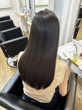 イオエ(ioe) 黒髪/ボブルフ/ネビージュ/小顔/ワンレン/髪質改善/グレージュ