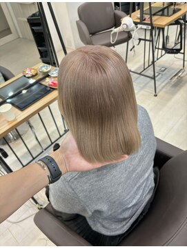 アイズ 横浜(IS) [YASU指名]ベージュカラー/ミルクティーベージュ/横浜