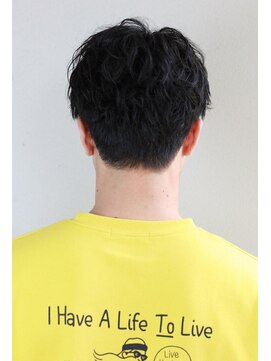 リップス 栄(LIPPS) 大人カッコいいセンターパート