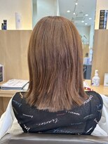 ウイバイファースト(u'i by first)&nbsp;肩くらいの長さのミディアムヘア