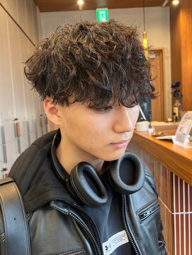 エリマバイフィフス 調布(elima by fifth) 初めてのパーマでも◎ラフな質感が人気のシャドウパーマ