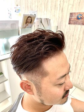 ヘアーアンドヒーリング フィール(HAIR&HEALING FEEL) テーパーカット