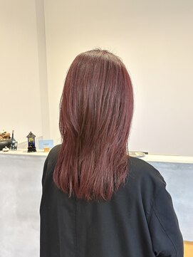 モティーク(mottiek) レイヤーカット×レッドカラー