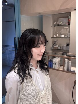 冬におすすめ！巻き髪風パーマ