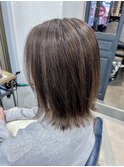 柔らか質感のナチュラル外ハネボブ