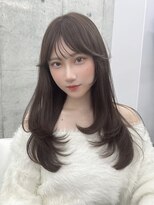 フォンズ(FONS)&nbsp;透明感グレージュ/寒色艶カラー/ロングレイヤー/顔周りカット