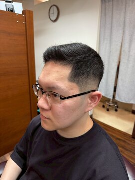 ケースタイル ヘアスタジオ 神保町店(K STYLE HAIR STUDIO) フェード/バーバースタイル/刈上げ/束感ショート/震災刈り