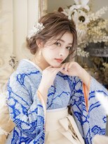 シャルメ 三宮店(CHARMER)&nbsp;和装・洋装どちらもOK！万能ゆるふわシニヨン♪