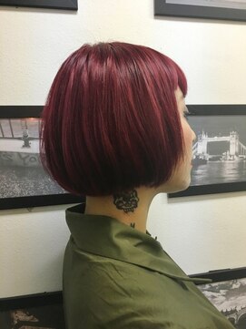 トロニー(TLONY) ベリーレッド ボブ