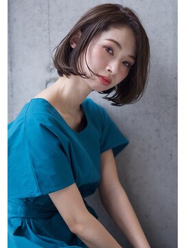 アトリエ フェム(atelier.fem) atelier.fem 手ぐしでおさまるナチュラルボブ
