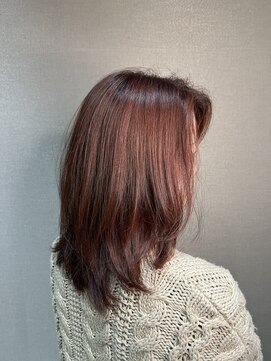 リリ(Liri material care salon by JAPAN) 艶感のあるミディアムレイヤー