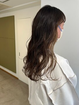 エミィ(emme) 【emme×笹川】インナーカラー×ベージュ