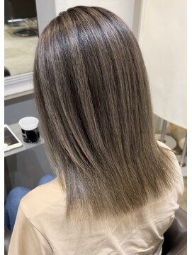 ラポール(Rapport) シャドールーツ