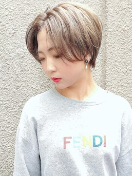 ランプ ヘアー(lamp hair) 【lamp池袋オザキ】ハイトーンショート/アッシュベージュ