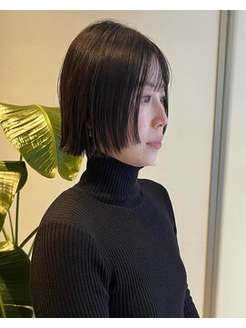 美容室 アイディー i-dee 大人ミニボブ