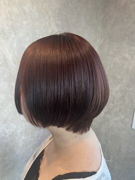 ブルハ(bruja) ショートボブ