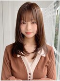 小顔 前髪 レイヤーカット デザインカラー 暗めカラー"