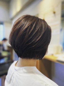 リスタ アンド リアン バイ リスタ(rista & RIAN by rista) 大人上質ボブ