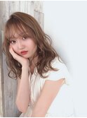 ペールベージュセクションカラーグラデーションカラー外ハネボブ