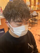 ブルーモスク トウキョウ(TOKYO)&nbsp;スパイラル多め波巻きパーマ