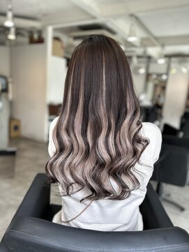 ラフ 難波店(LAFF) #黒髪#ボブルフ#ネビージュ#小顔#ワンレン