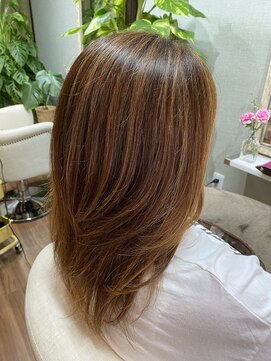 アノーマジック(Anneaux magiques) ロングレイヤースタイル