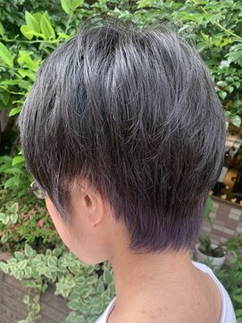 カムデンタウン(Camden Town) ショートカット×ラベンダーカラー