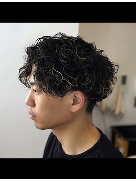 グリット オオサカ(GRIT osaka) メンズパーマでイメージチェンジ