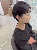 タイトめがかわいい耳掛けショート