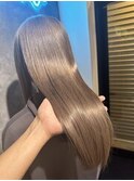 ミルクティーベージュカラー