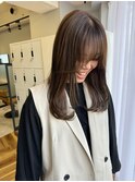 くびれヘアハイライトカラーくすみブラウン×低めレイヤー8.5