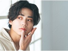 人気有名な美容機でおひげ、眉、お肌のお手入れも人気メニュー