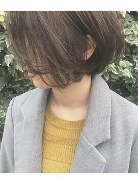 キセツ(ki se tsu) 重軽ボブにはスモーキーアッシュを