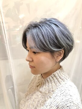 アロウズ(Arrows) 透明感たっぷりシルキーグレージュ