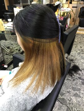 ヘアーブティック アート21ハーツ店 インナーカラー