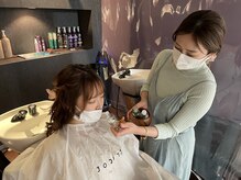 SHIGETAやヴィラロドラのアロマの香りに包まれた空間でヘッドスパ♪リラックスしたお時間をお過ごし下さい