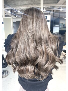 リア 近鉄八尾店(Lia) グレージュカラー