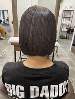 バセット バイ アルター 鎌取店(basset by aL-ter)&nbsp;斜めバング/グレージュカラー/デザインカラー/シルキーベージュ