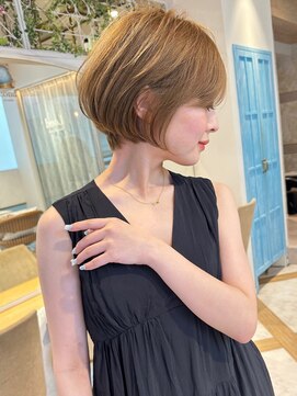 ロンド ストラーダ 心斎橋(Lond strada) ショート×ハイライト白髪ぼかし×マチルダボブ[心斎橋]