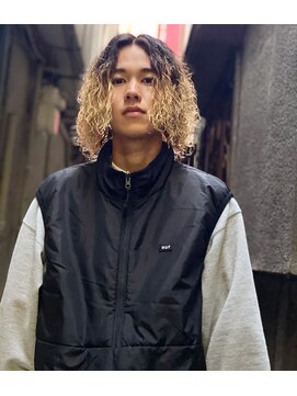 エルマーク(L-MARK) センターパート_スパイラルパーマ