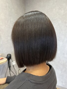 ボーンブライト(born bright) 前下がりBOB