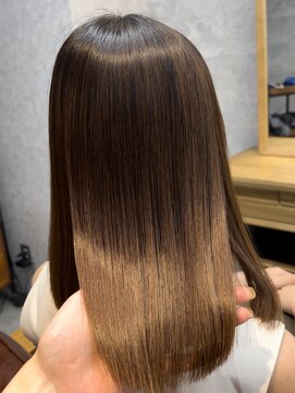 ナチュラル グロー 仙台駅前店(Natural grow) 魔法の縮毛矯正“ケアルーガ”