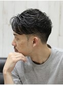 アップバングメッシュ七三ツーブロックカジュアルメンズカット