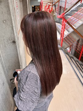 アジリ(agili) ぱつっとロング/ロング/ハイライト/メッシュ/ピンク/艶髪