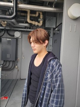 ブロック ジャポン(bloc japon) 海外風ベージュカラー前下がりショート