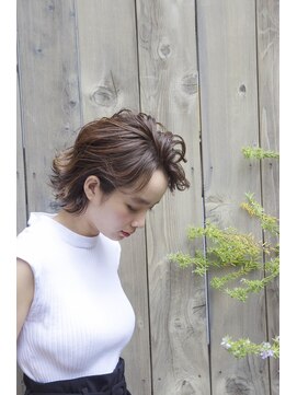 ソワネ 表参道(soigne) 表参道ショートボブ顔周りレイヤーカットアッシュベージュ40代